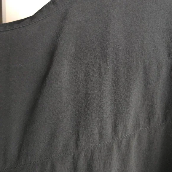 Vince 100% Silk Gray Longline Blouse 6 Mixed Media Back Minimalist Corporatecore - Picture 10 of 11